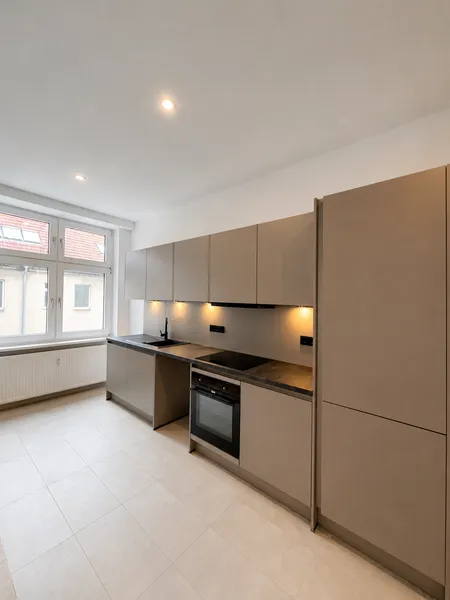 Stilvoll sanierte 3-Zimmer-Wohnung mit einem offenen Grundriss — photo 1